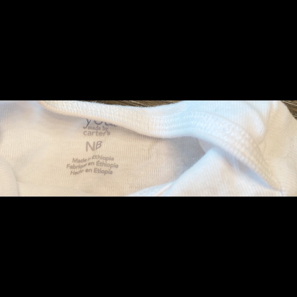 Carter’s Long Sleeve Onesie W/3 Pants, Size NB - Picture 4 of 10